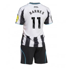 Newcastle United Harvey Barnes #11 Hemmakläder Barn 2025-26 Kortärmad (+ Korta byxor)